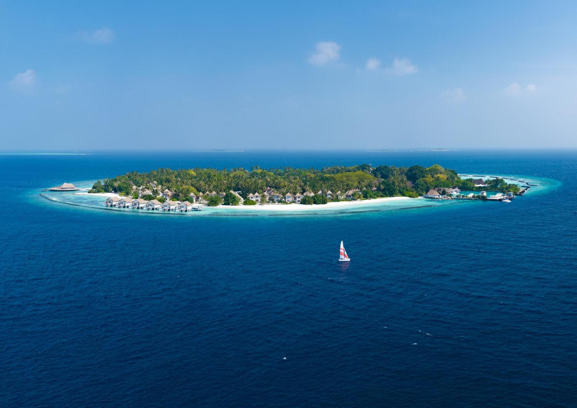 Bandos Island Bandos Maldives - One Way Transfer Free For Stays From 1St May Till 30Th Sept 2025 For Bookings From 16 Apr 2025 מראה חיצוני תמונה