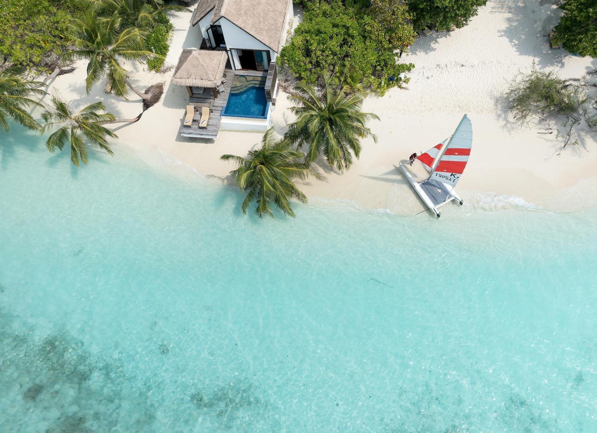 Bandos Island Bandos Maldives - One Way Transfer Free For Stays From 1St May Till 30Th Sept 2025 For Bookings From 16 Apr 2025 מראה חיצוני תמונה